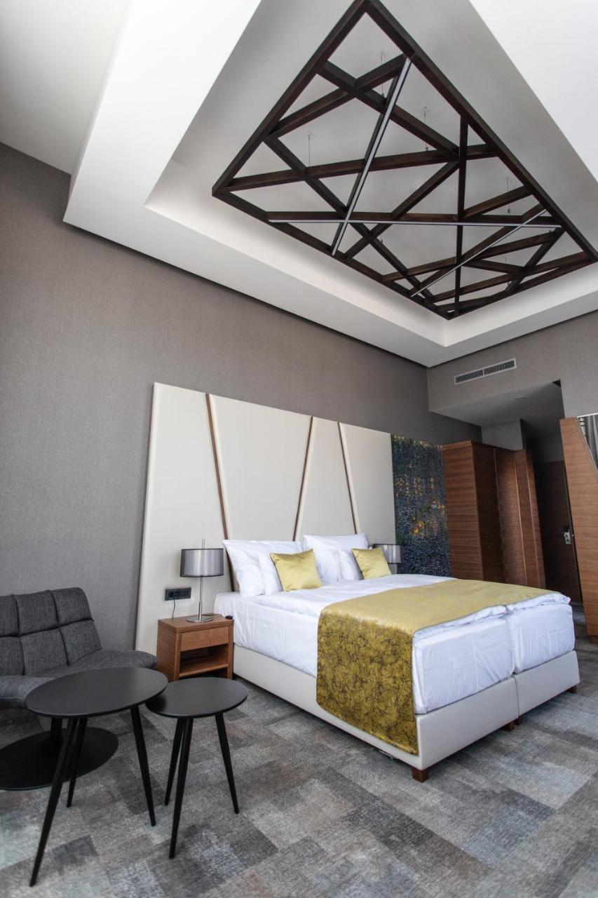 Artis Boutique Hotel
